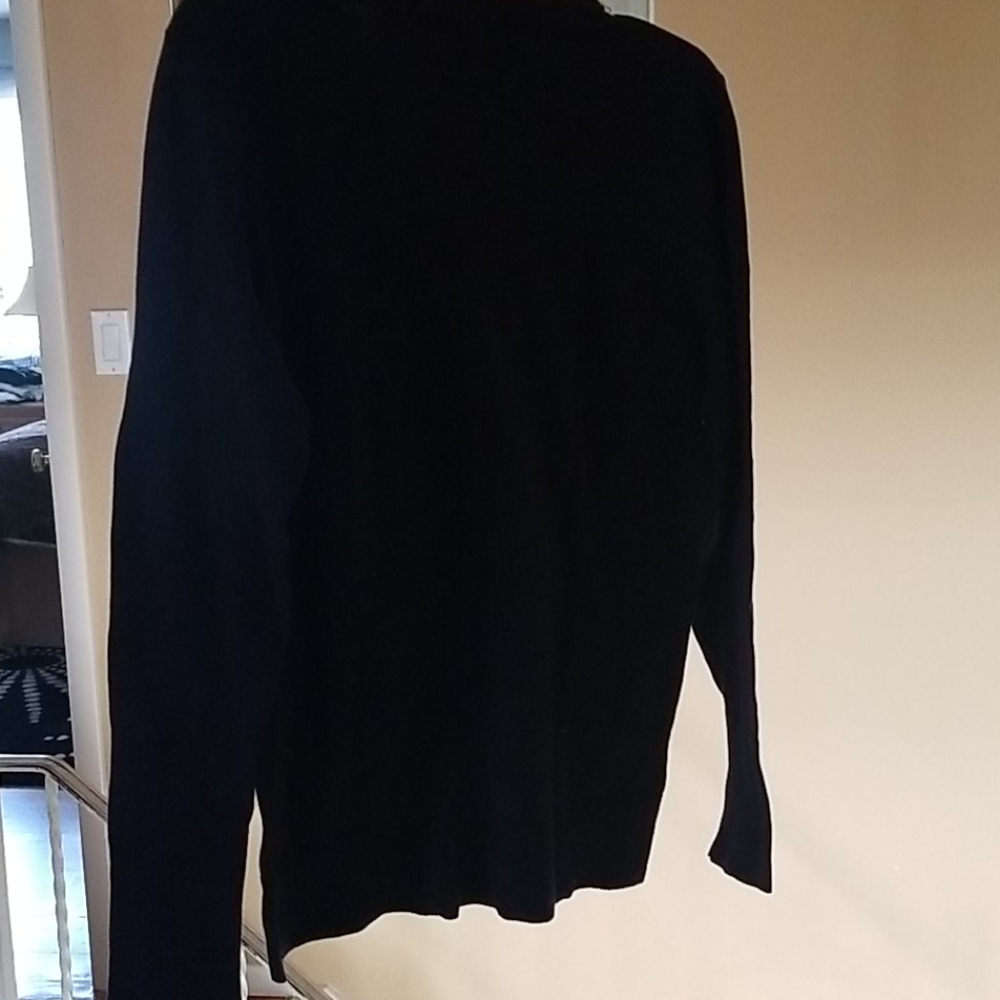 Sweater - Picture 3 of 3